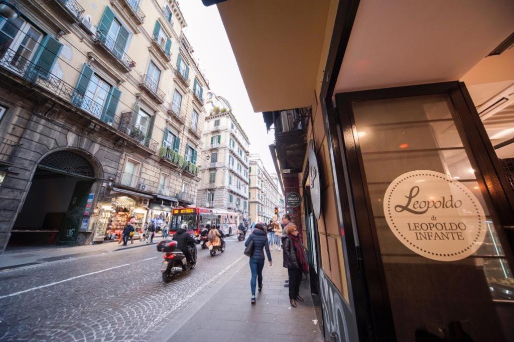 Toledo Road 429 Hotel Наполи Екстериор снимка