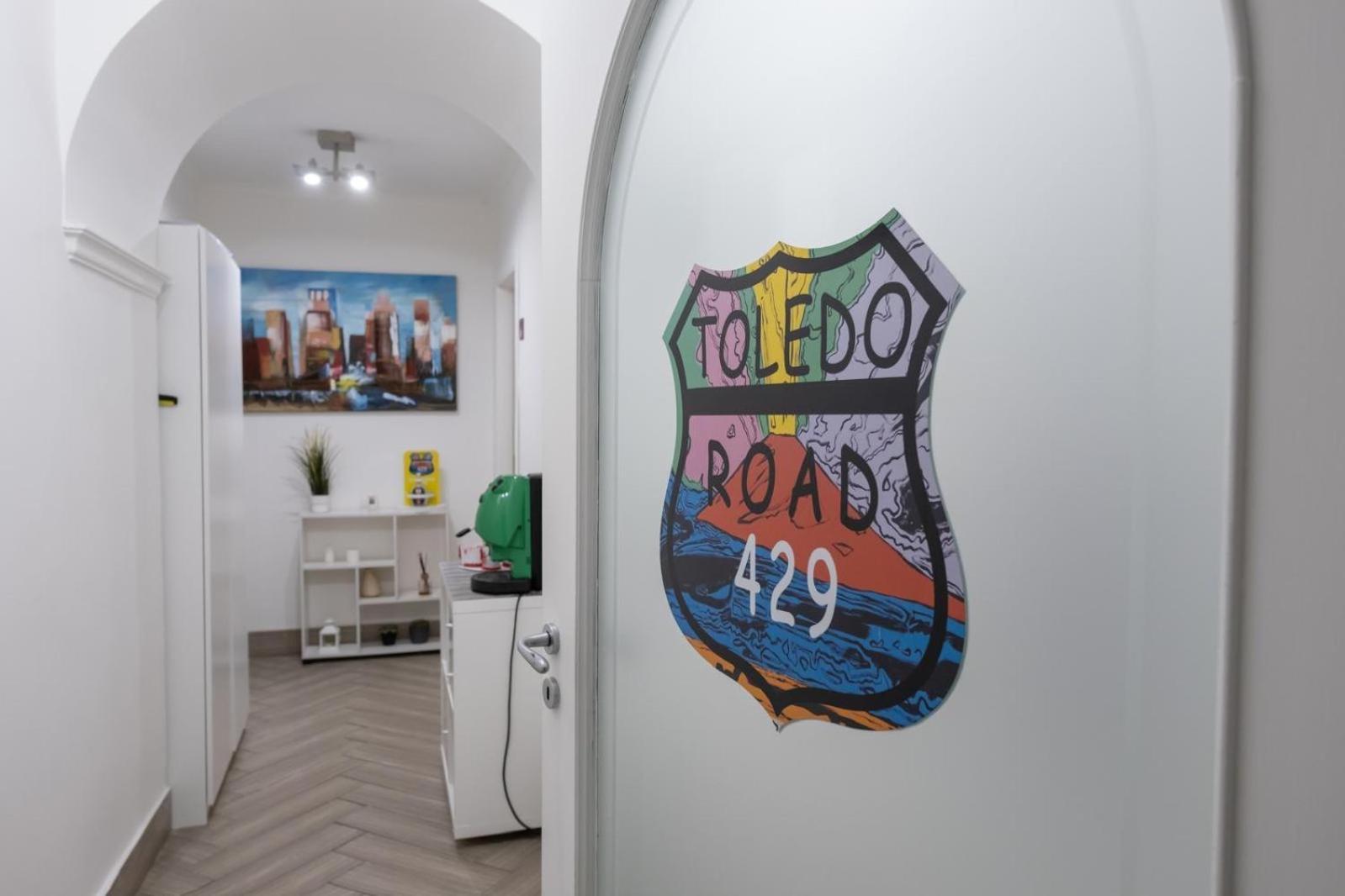 Toledo Road 429 Hotel Наполи Екстериор снимка