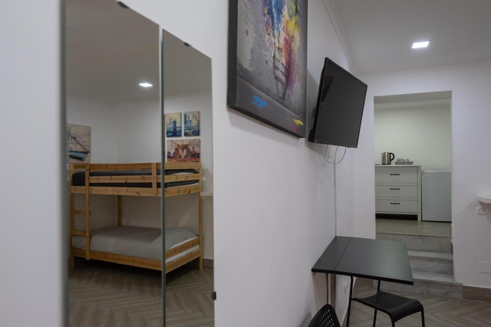 Toledo Road 429 Hotel Наполи Екстериор снимка